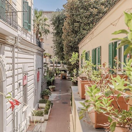 Hotiday Room Collection - Napoli Residenza Scarlatti Exterior foto