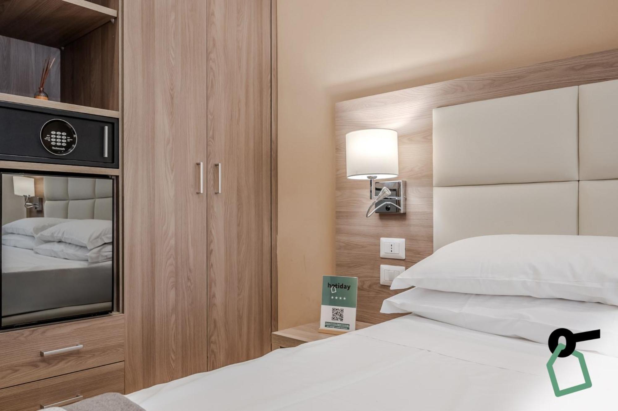 Hotiday Room Collection - Napoli Residenza Scarlatti Exterior foto